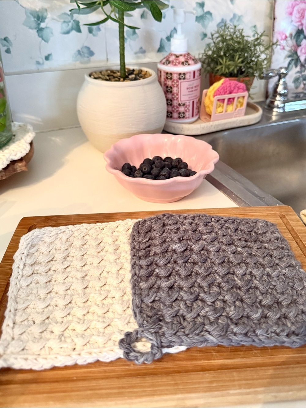 Chunky Crochet Trivets / Potholders - Cream & Grey Set